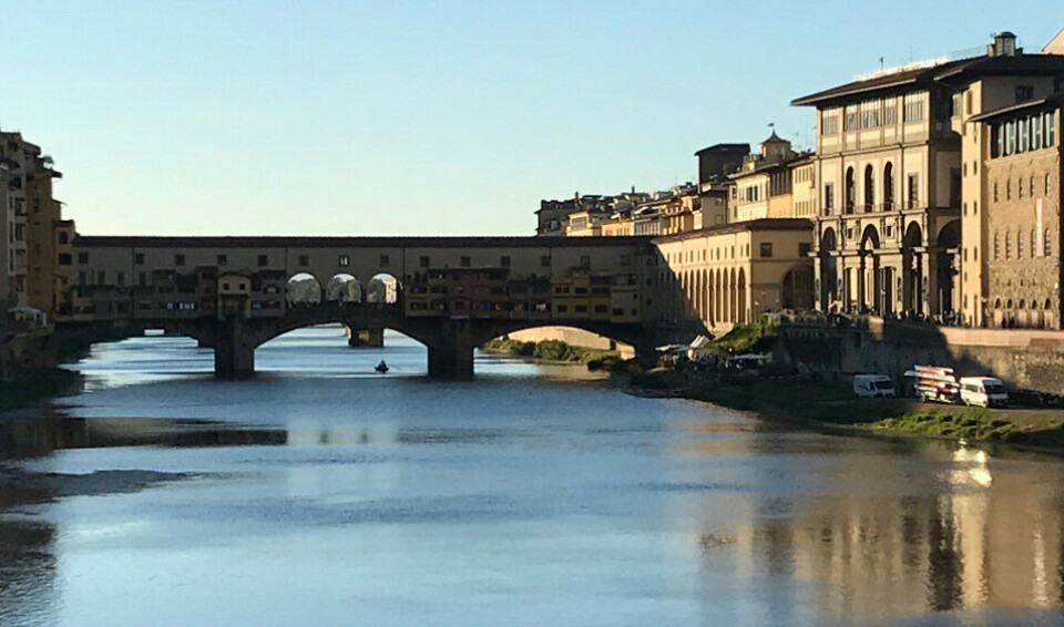 Ponte Vecchio som strekker seg over Arno. Foto: Grete Hansen
