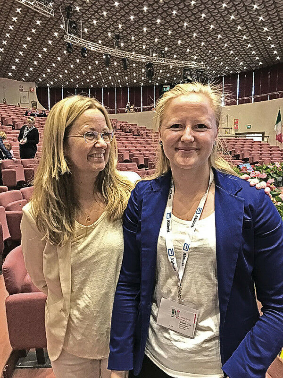 Amalie Kriistiansen (t.h.) sammen med BFIs Lisa Husby. Foto: Grete Hansen