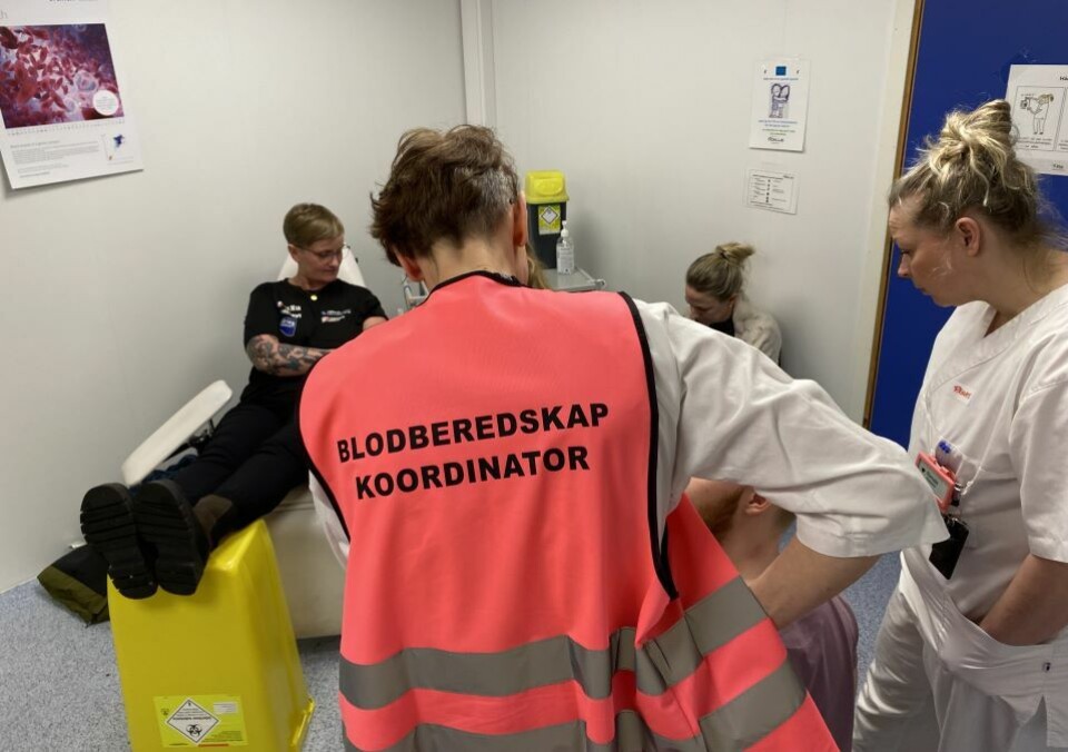 Når alarmen går har den vandrende blodbanken greid å levere fullblod i løpet av 30 minutter. Foto: Torunn O. Apelseth.