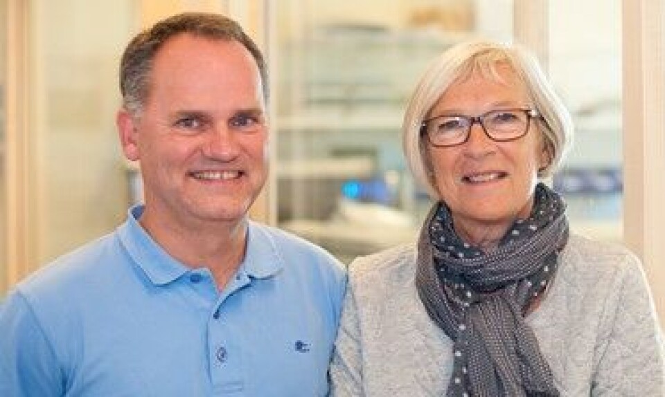 Seksjonsleder Øivind Nilsen og hans stedfortreder Liv Berentzen Larsen forteller om et langvarig arbeid for å redusere sykefraværet ved seksjon for medisinsk biokjemi i Drammen. Nilsen Berentzen Larsen