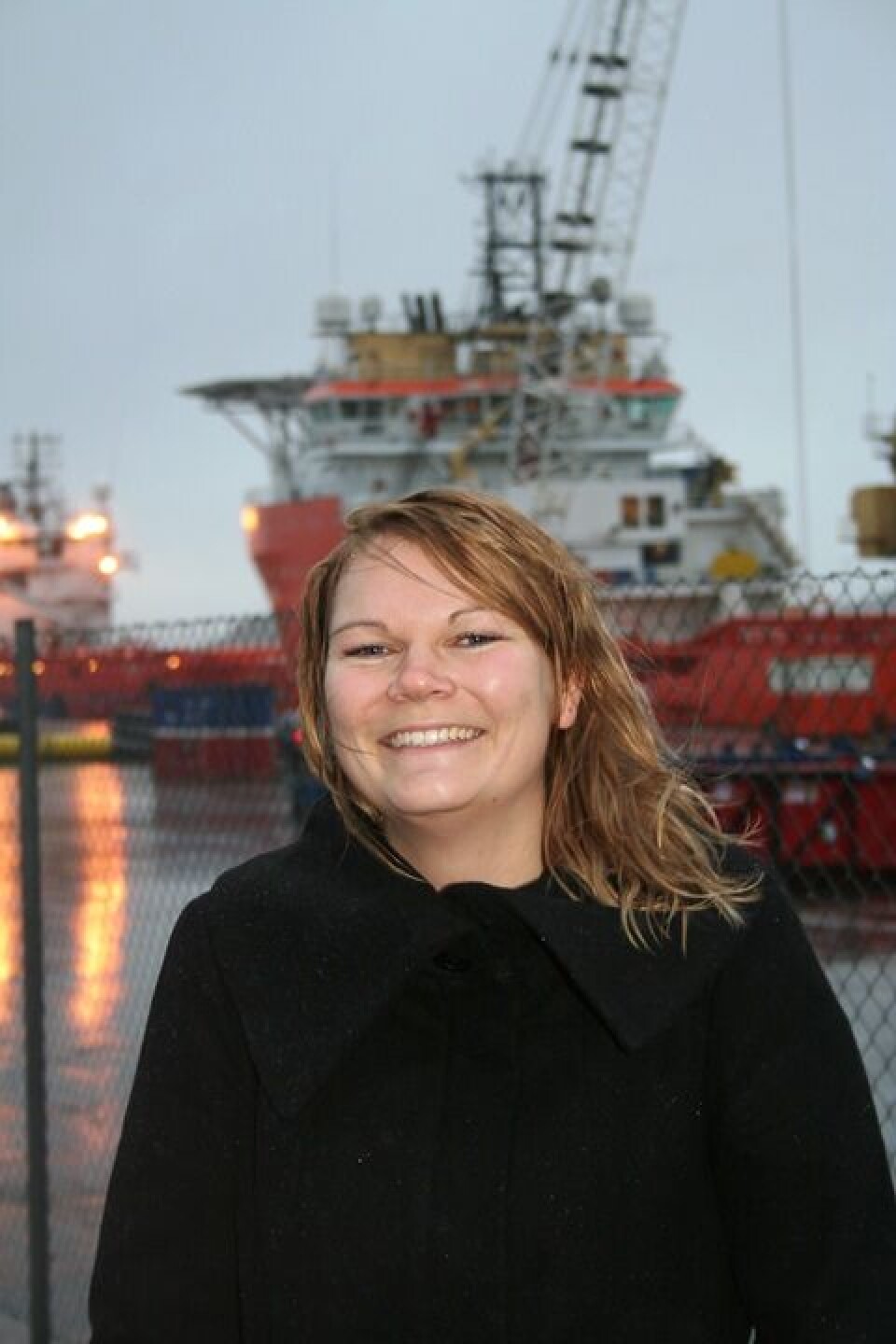 Christine Young trives i oljebransjen. - Jeg kan anbefale dette til bioingeniører som ikke ønsker en tradisjonell sykehusjobb, sier hun. Foto: Svein Arild Sletteng