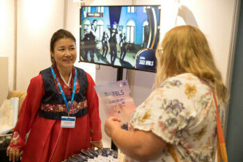 Sør-Korea skal arrangere den neste verdenskongressen for bioingeniører. Den finner sted i byen Suwon, 5.-9. oktober 2022. Koreanerne var på plass i København for å skape blest om kongressen. Foto: Sine Fiig, dbio