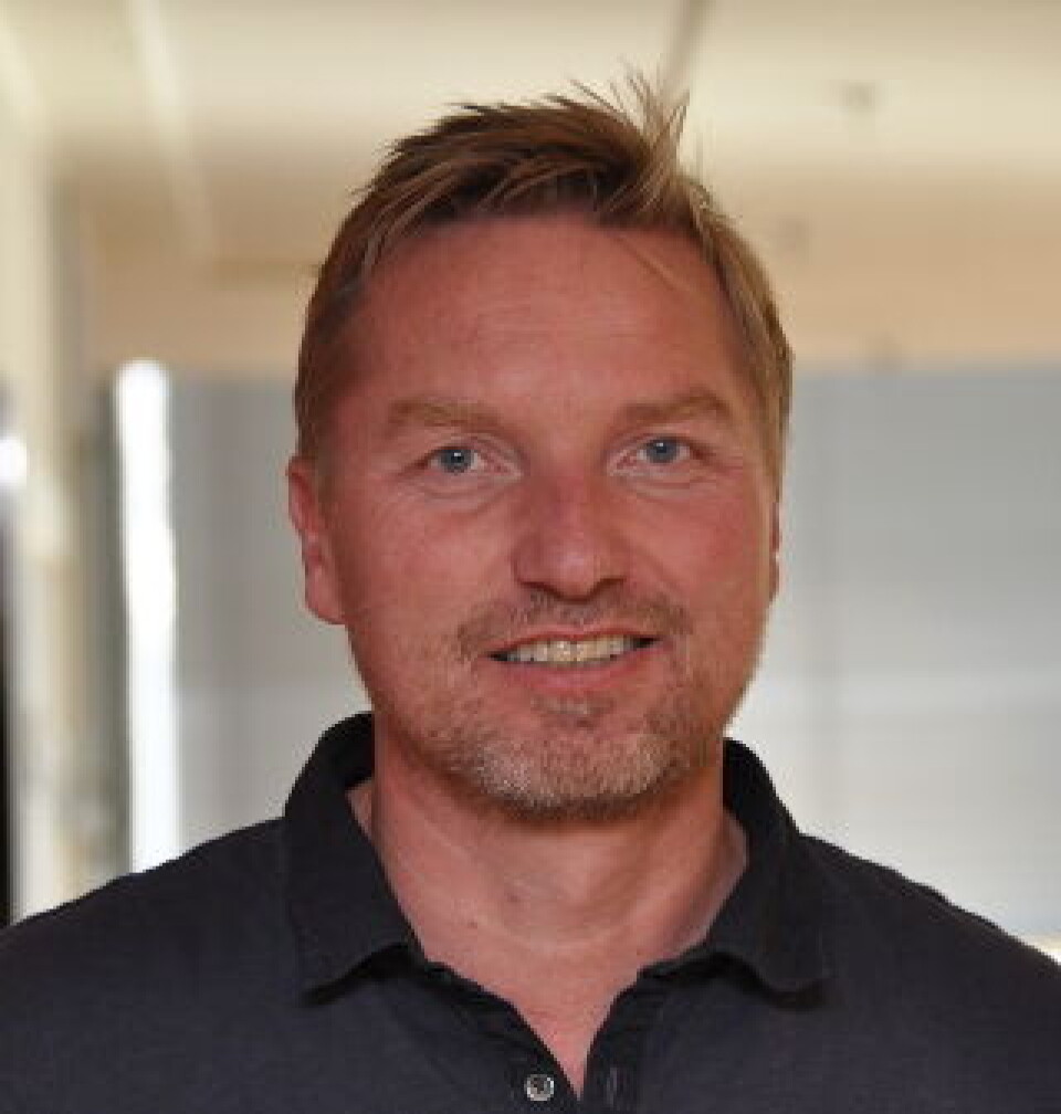 - Vi ønsker studentene «på tærne». Derfor bruker vi undervisningsmetoder som skal gjøre dem mer nysgjerrige, sier Lars Landrø. Foto: Svein Arild Nesje-Sletteng.