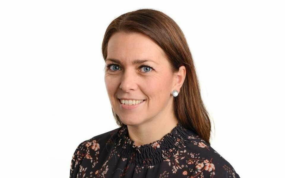 Ida Mari Haugom er Norges representant i arbeidet med å revidere ISO 15189. Foto: Joakim Sorthe, Fürst Medisinsk Laboratorium