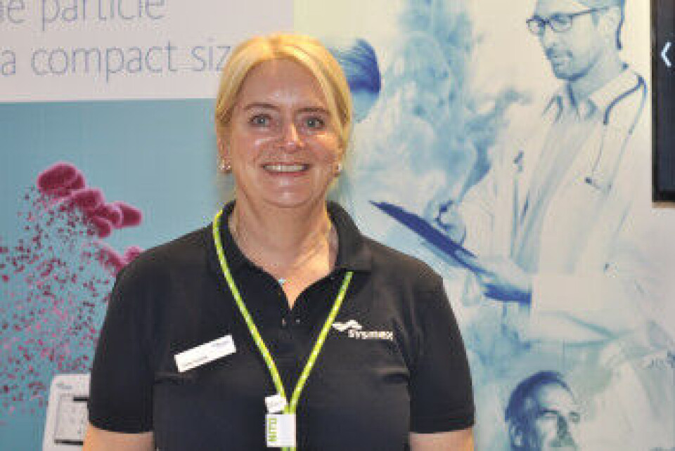 SALSGANSVARLIG: Bioingeniør Hilde Finnvik leder salgsavdelingen i Sysmex Norge, som spesialiserer seg på produkter innen hematologi. De merker godt at laboratoriene ikke har midler til å investere i nytt utstyr eller etablere nye analyser.