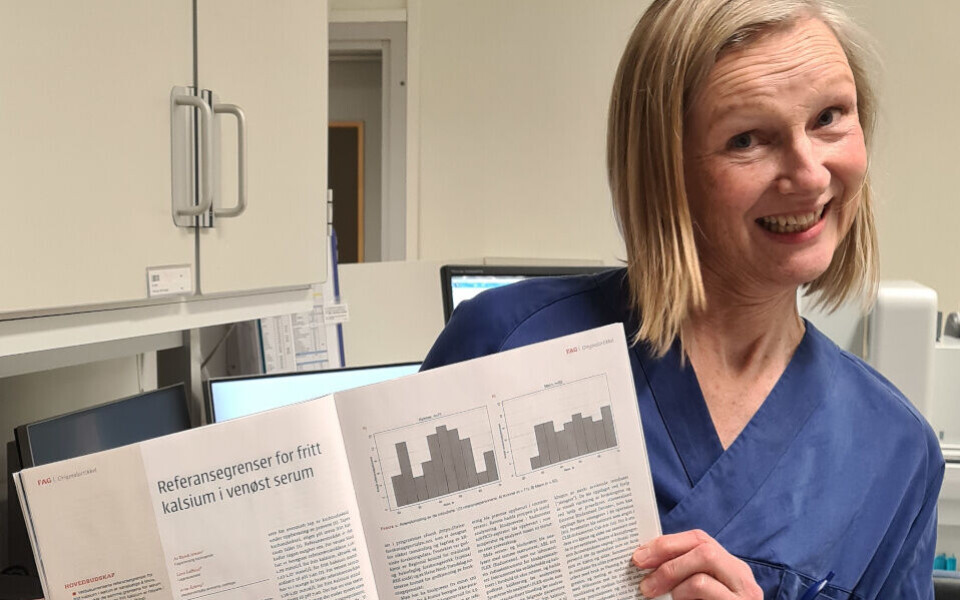 - Det er artig å vise at man ikke trenger å jobbe på et stort sykehus for å få frem nyttige forskningsresultater, sier en blid Randi Jensen, bioingeniør ved Sykehuset Levanger.