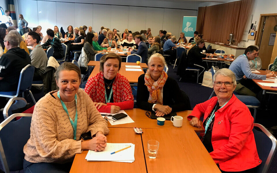 Fire norske deltakere under et av gruppearbeidene. Fra venstre Anne Katrine Kvissel (artikkelforfatteren), Kari Julien, Rita von der Fehr og Kirsti Holden.