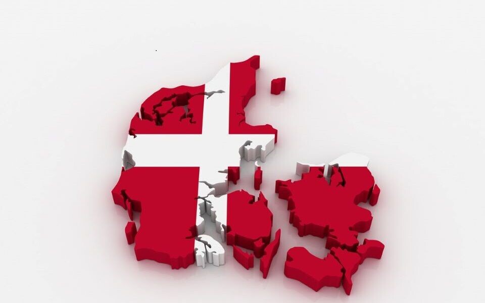 I Norge konkluderer flere undersøkelser med at det trolig blir bioingeniørmangel. En fersk dansk undersøkelse konkluderer med at det samme ikke er tilfelle i Danmark. Illustrasjon: iStockphoto