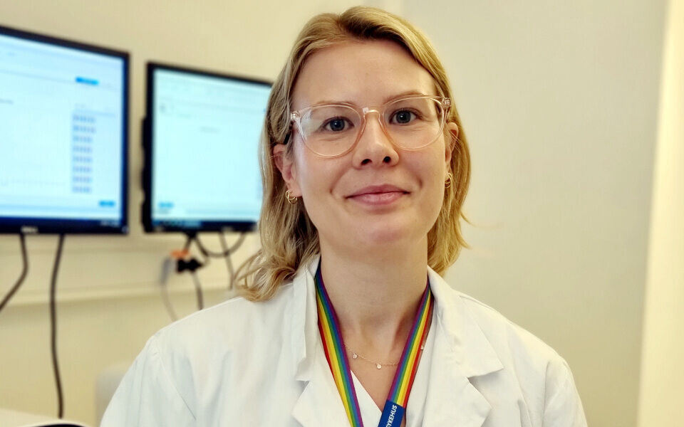 Silje Mathiassen ved Akershus universitetssykehus skal lede et metodeforbedringsprosjekt om DNA-ekstraksjon fra plasma. Foto: Privat