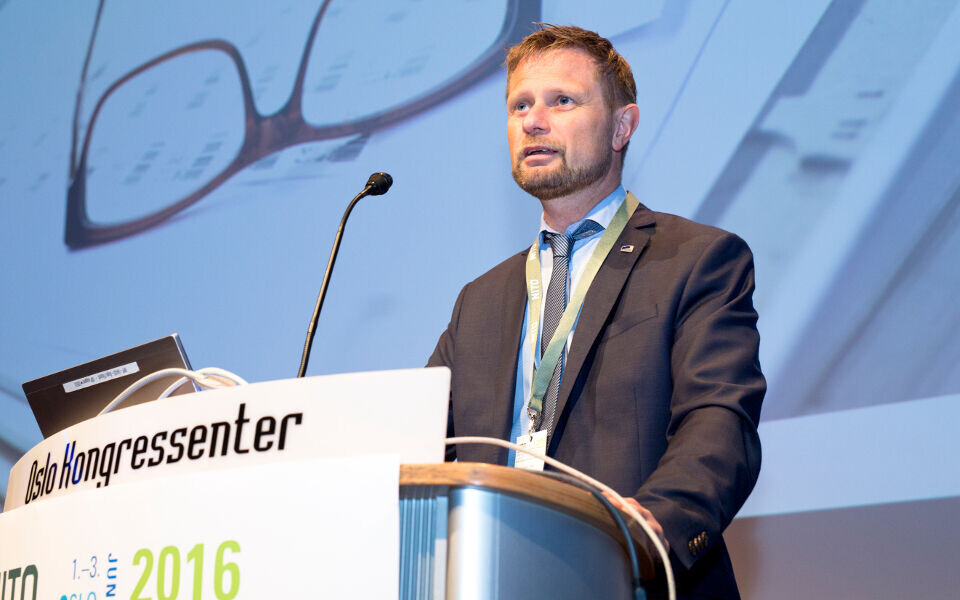 Det går ikke an å kjøpe seg ut av helsetjenestens utfordringer, mener helse- og omsorgsminister Bent Høie. Bildet er fra åpningen av Bioingeniørkongressen i 2016. Foto: Annette Larsen