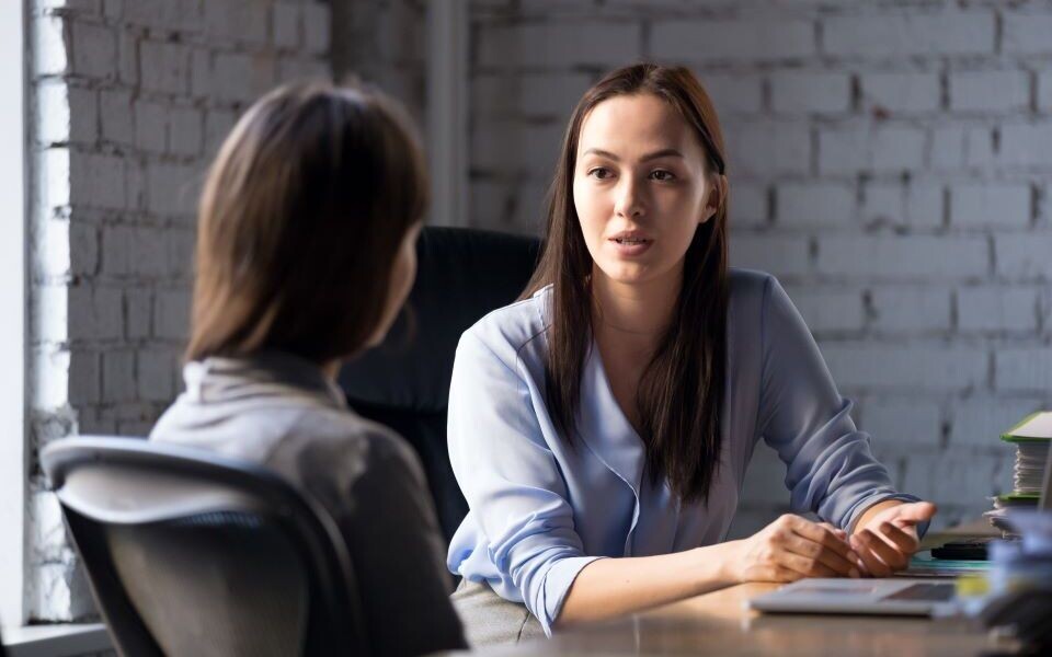 Hvis det er grunnlag for tvil om skikkethet, blir studenten kalt inn til en vurderingssamtale. Illustrasjonsfoto: iStockphoto