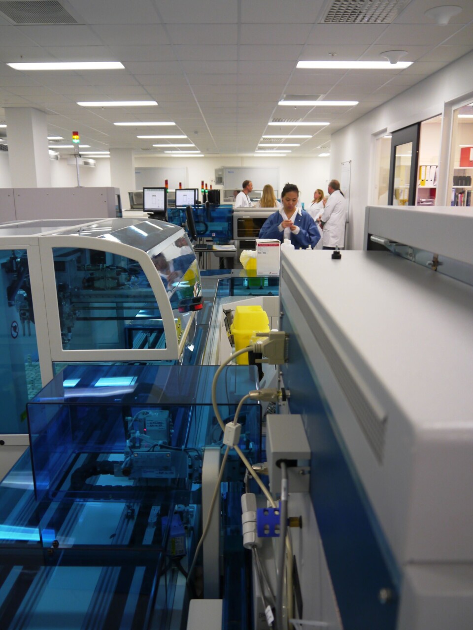 Laboratoriesenterets analysehall. Laboratoriesenterets analysehall.