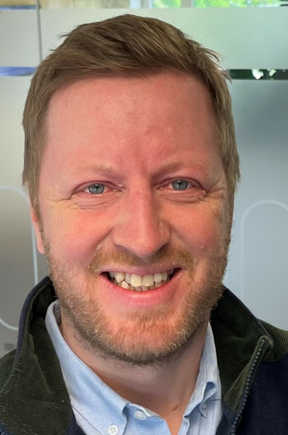 Joachim Henriksen er leder for kommunikasjon og myndighetskontakt i Takeda Norge. Det er Takeda som kjøper plasmaet som norske blodbanker produserer. Joachim Henriksen, Takeda