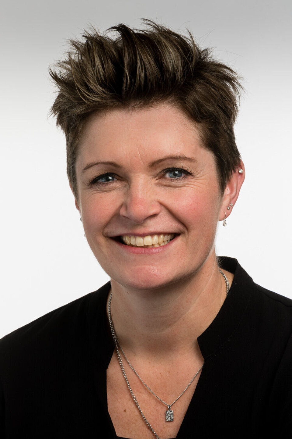 Sjefslege Betina Samuelsen Sørensen Betina Samuelsen Sørensen er sjefslege ved immunologisk avdeling, Ålborg universitetssykehus.