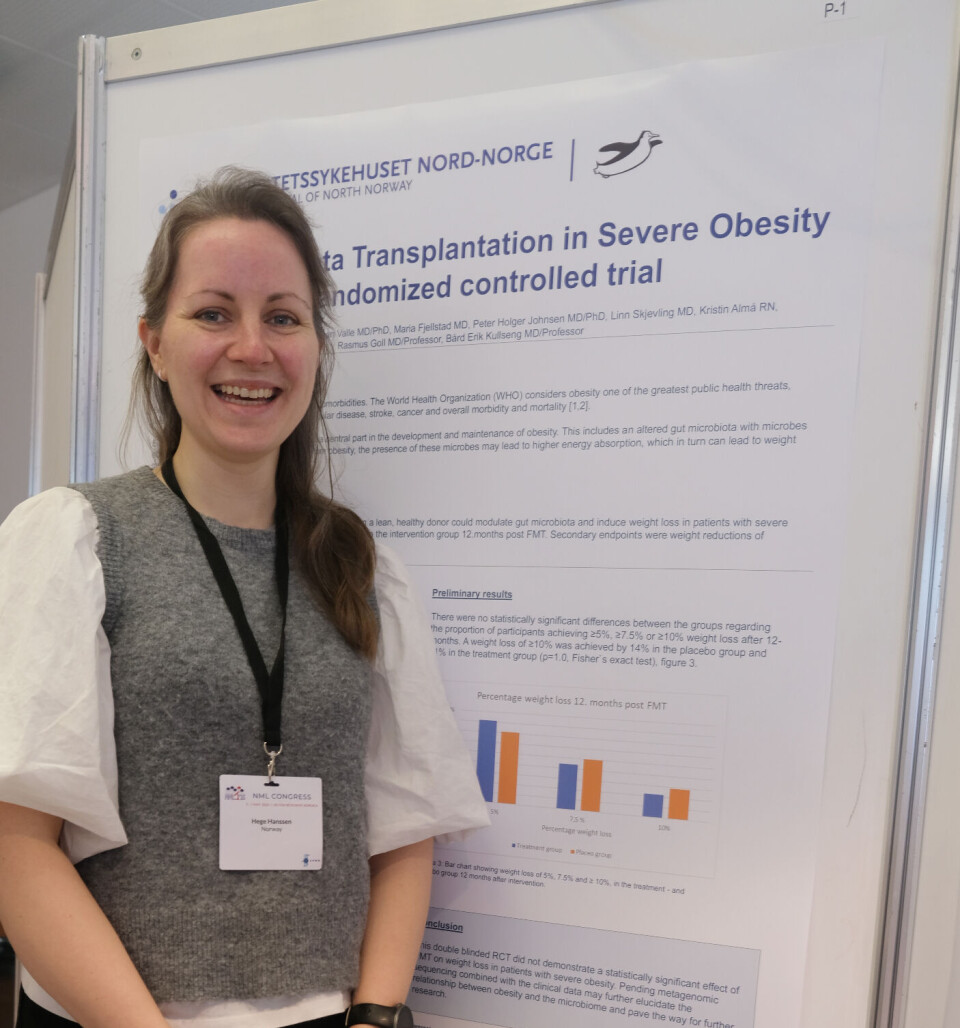 Hege Marie Hansen fra Universitetssykehuset Nord-Norge Harstad vant førsteprisen for sin poster om transplantasjon av fekal mikrobiota fra donor til overvektige pasienter. Hege Marie Hansen fra Universitetssykehuset Nord-Norge Harstad vant førsteprisen for sin poster om transplantasjon av fekal mikrobiota fra donor til overvektige pasienter.